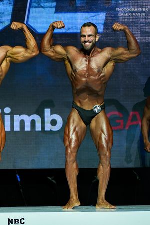 CLASSIC PHYSIQUE +178